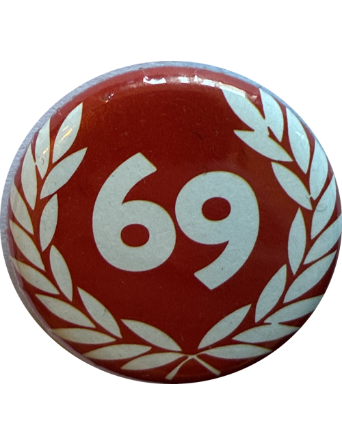 Button 69 Rot